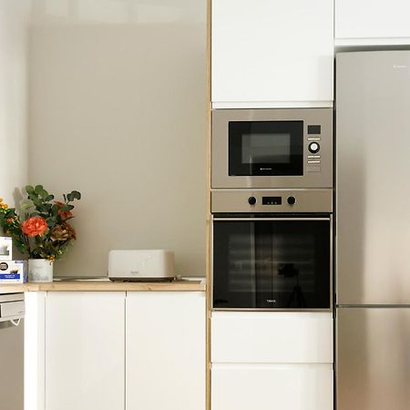 Apartamento Deluxe El Avión Alcalá de Henares Exterior foto